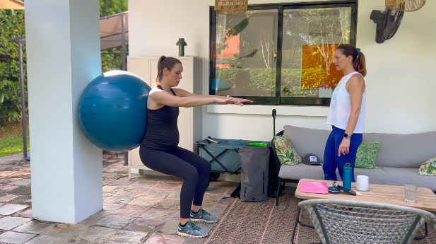 Betty Personal Trainer Singapore_Femme enceinte 2